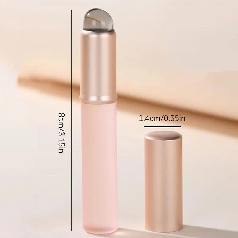 Mini Silicone Lip Brush & Concealer Applicator with Cover – Lip Mask, Lip Gloss, and Lipstick Brush