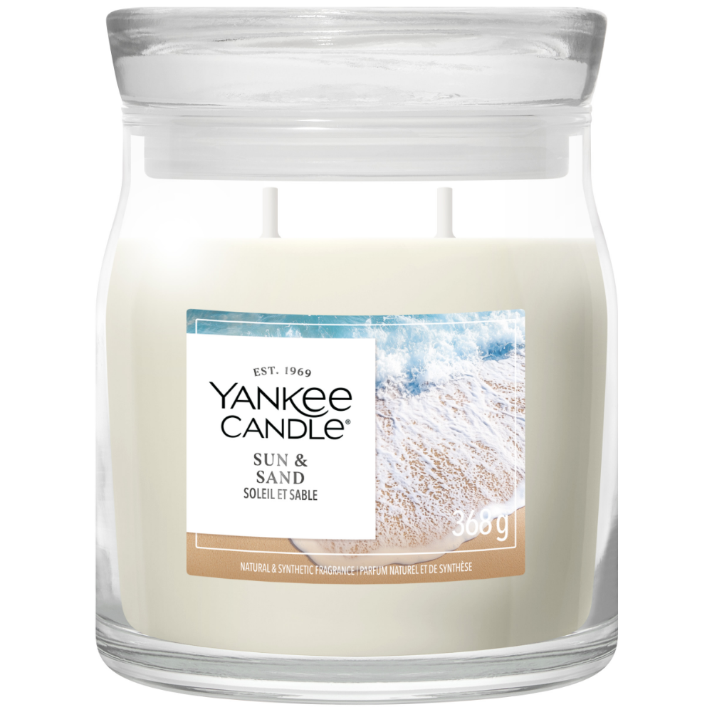 Yankee Candle Sun & Sand Medium Signature Jar Candle