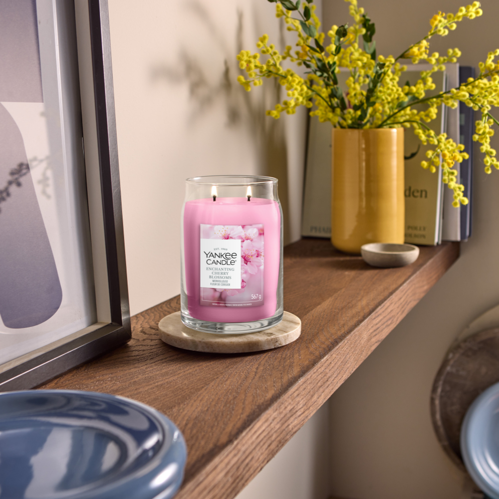 Yankee Candle Enchanting Cherry Blossom Large Signature Jar Candle